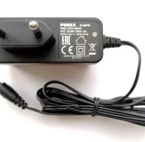 Блок питания для ККТ "АТОЛ 90Ф/30Ф/50Ф/1Ф" FJ-SW0902000E 9V 2A